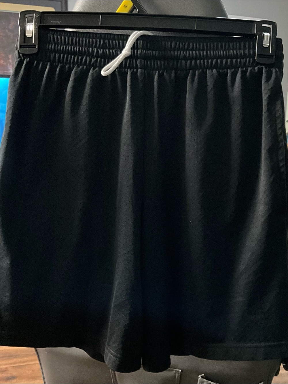 Academy Men’s Medium Black Athletic Basketball Shorts Drawstring